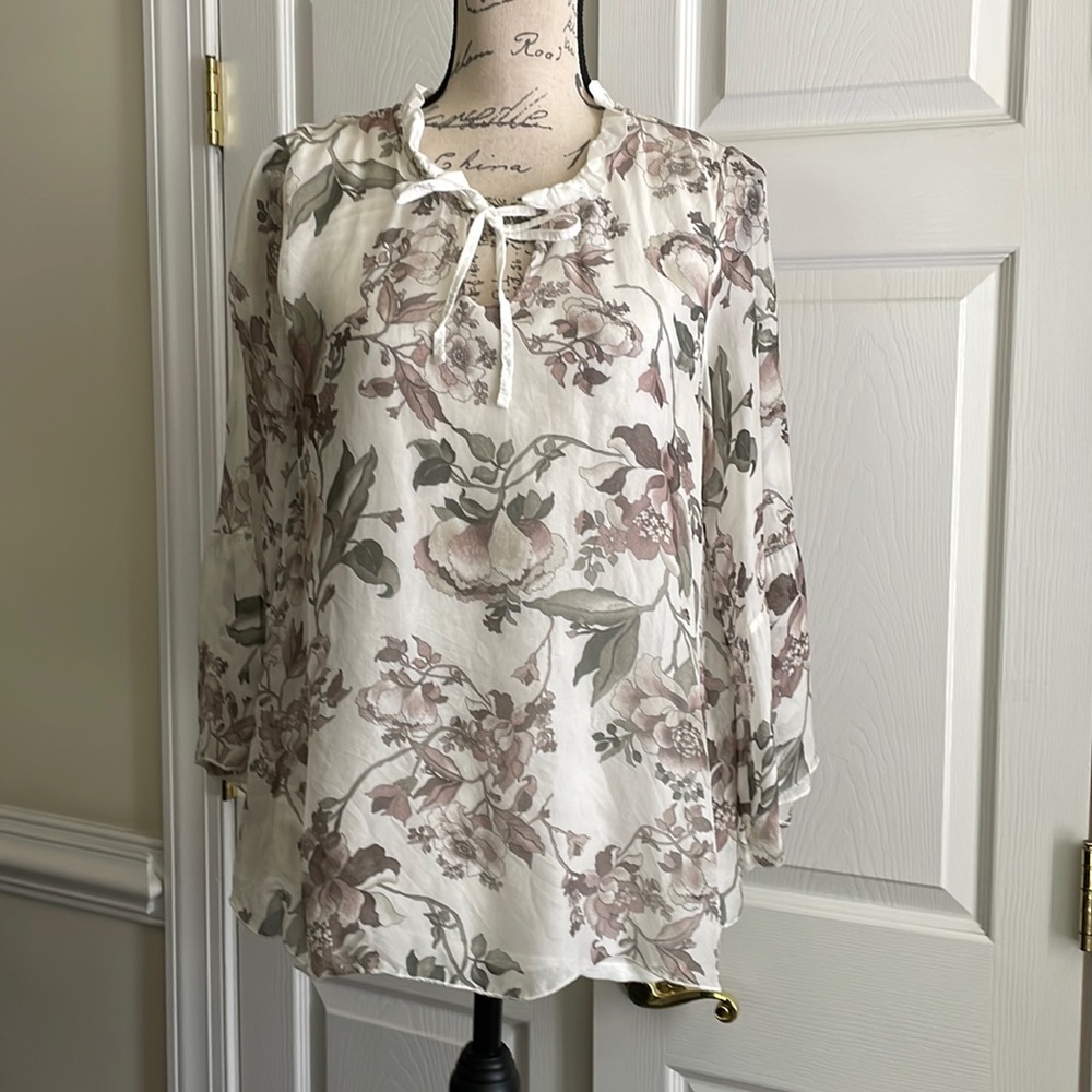 Angela Moda blouse